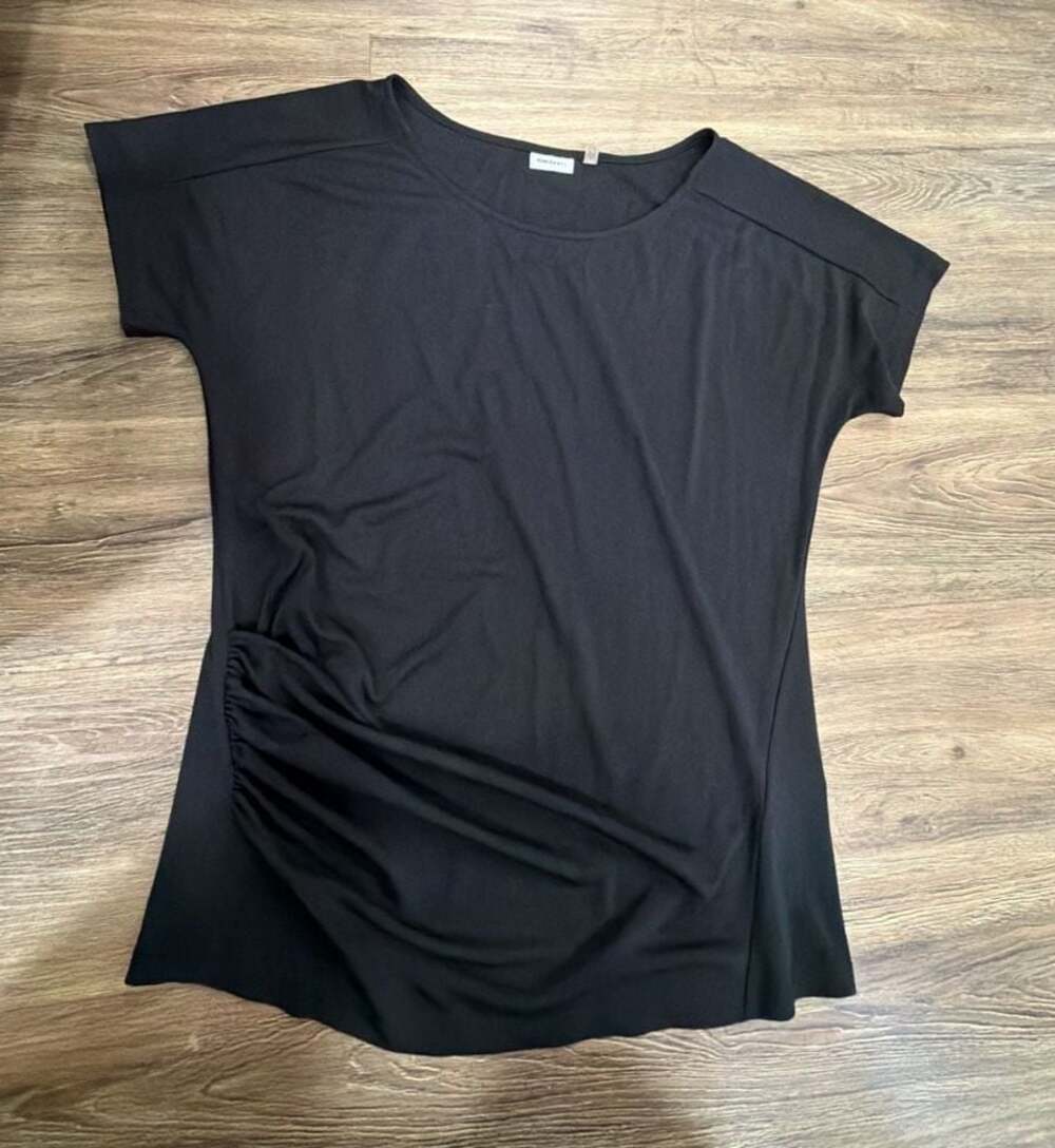 DKNYC Women's Black Crew Neck Side-Ruched Short Sleeve Top